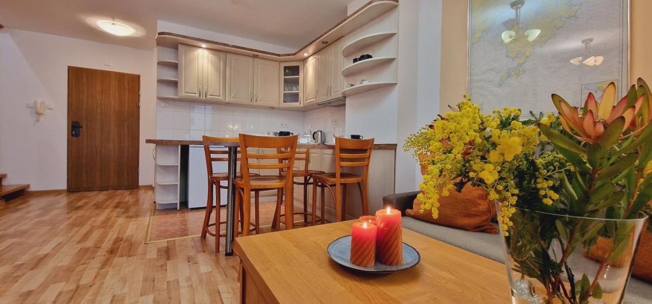 Apartamenty Przy Promenadzie Mikołajki Luaran gambar