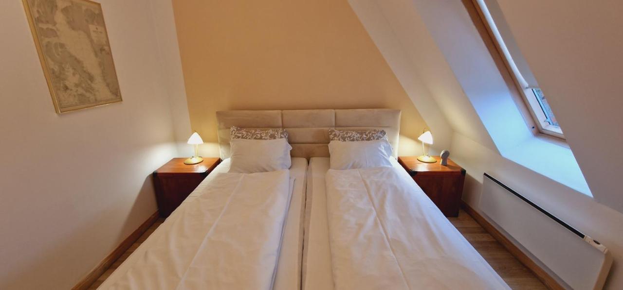 Apartamenty Przy Promenadzie Mikołajki Luaran gambar