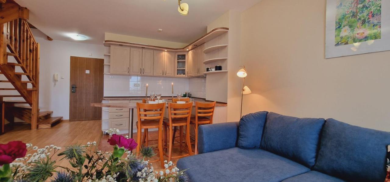 Apartamenty Przy Promenadzie Mikołajki Luaran gambar
