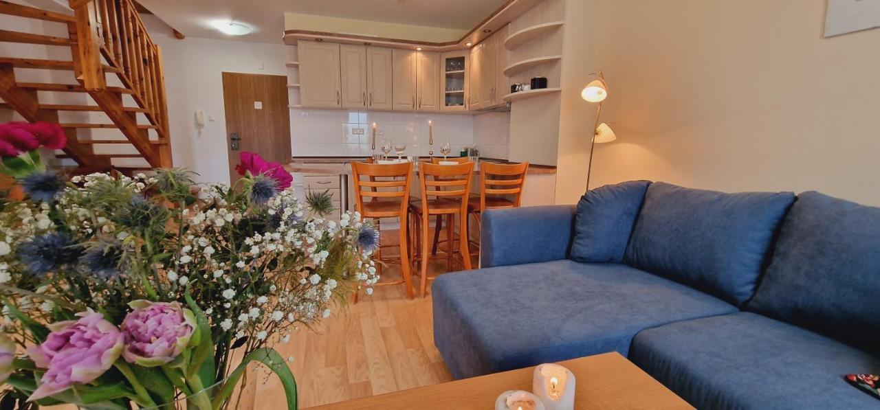 Apartamenty Przy Promenadzie Mikołajki Luaran gambar