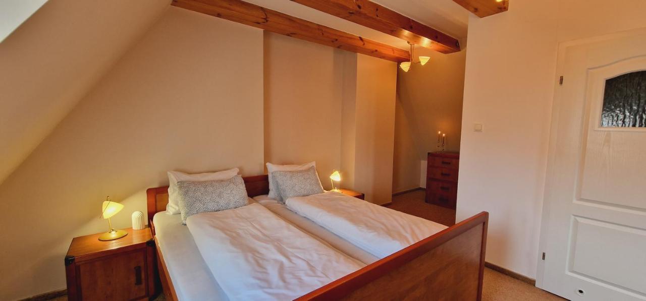 Apartamenty Przy Promenadzie Mikołajki Luaran gambar