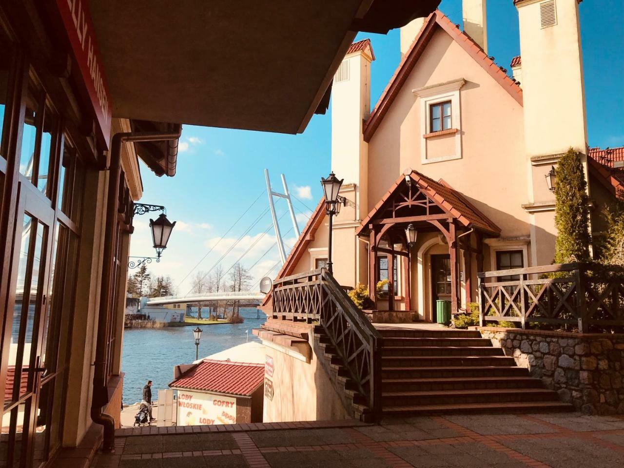 Apartamenty Przy Promenadzie Mikołajki Luaran gambar